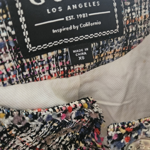 Guess jacket xs size - Picture 10 of 15